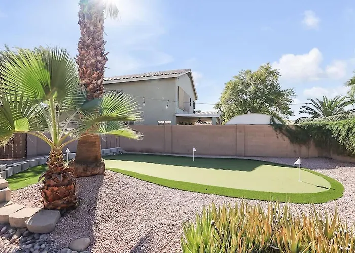 Palms Of Paradise Oasis