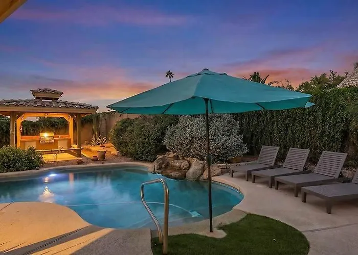 Palms Of Paradise Oasis Holiday home